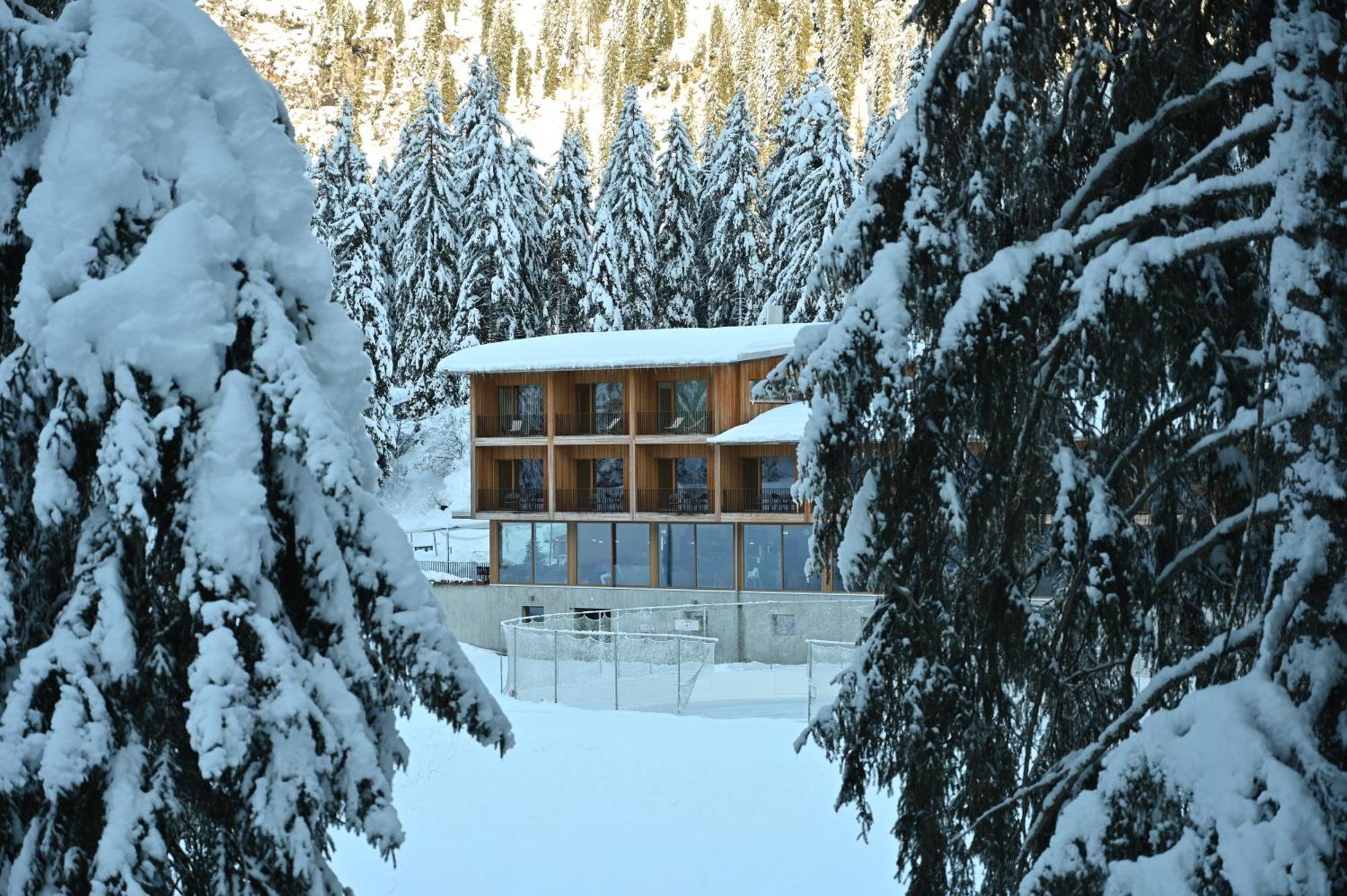 Campra Alpine Lodge & Spa Olivone Exterior foto